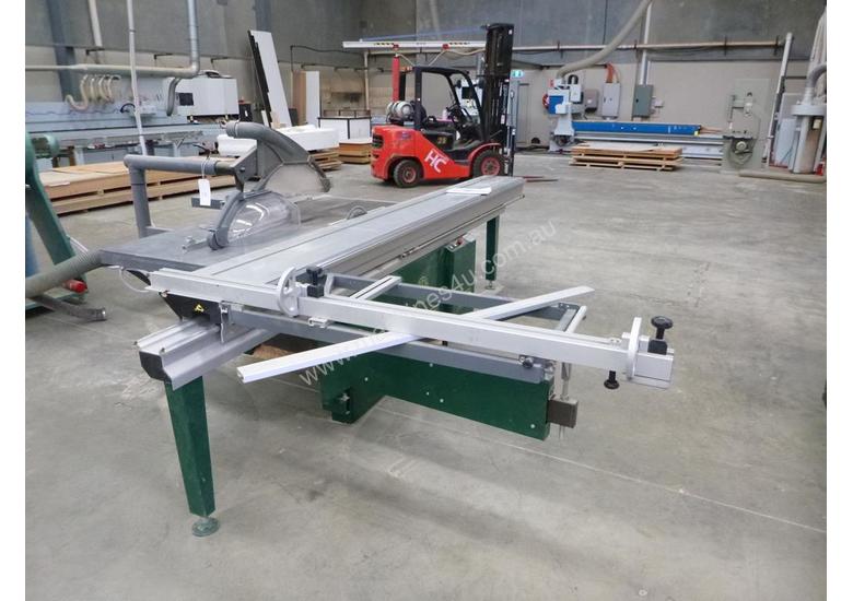 caption 2004 Altendorf WA80 Panel Saw