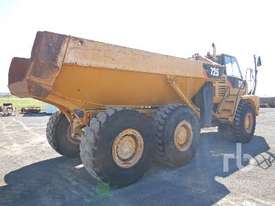 CATERPILLAR 725 Articulated Dump Truck - picture2' - Click to enlarge