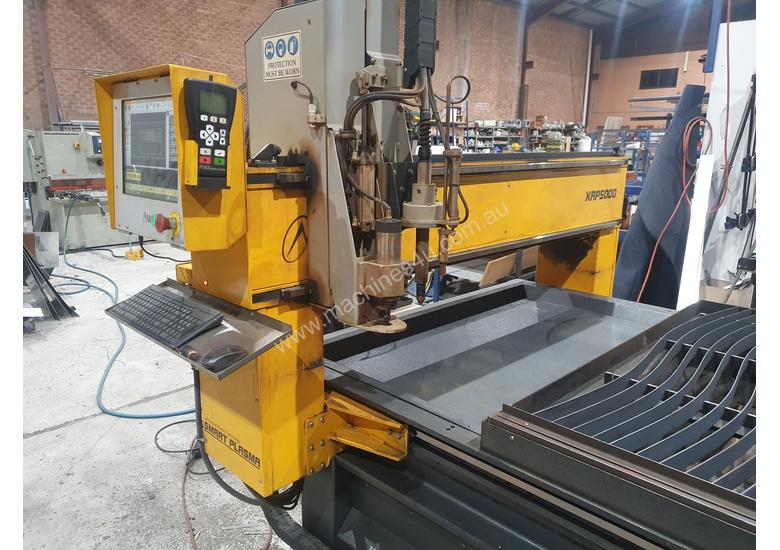 Used 2015 advanced robotic technology CNC Plasma Cutter with Engraving