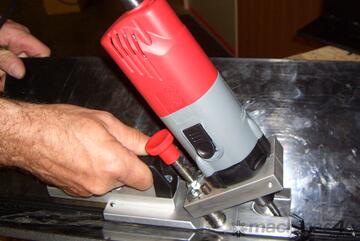 DEBBY 90 Plastic Debeading Equipment DEBBY 90 Plastic Debeading Equipment