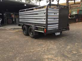 Stock Crate trailer-tandem - picture2' - Click to enlarge