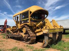 2004 CAT D8R Series 2 Dozer - picture1' - Click to enlarge