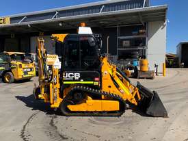 2018 JCB 1CXT U3930 - picture0' - Click to enlarge