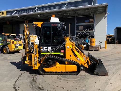 2018 JCB 1CXT U3930