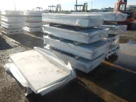 Precast Concrete Steps Precast Platform - picture1' - Click to enlarge