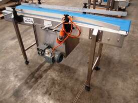 Flat Belt Conveyor, 1550mm L x 280mm W x 800mm H - picture0' - Click to enlarge