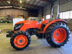 KUBOTA M7040SU 70 HP TRACTOR , AS NEW CONDITION , 386 HOURS T/T , 2014 MODEL ,4 WD . - picture0' - Click to enlarge