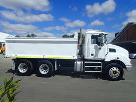 2009 Mack CSMR 6x4 Tipping Truck - picture2' - Click to enlarge