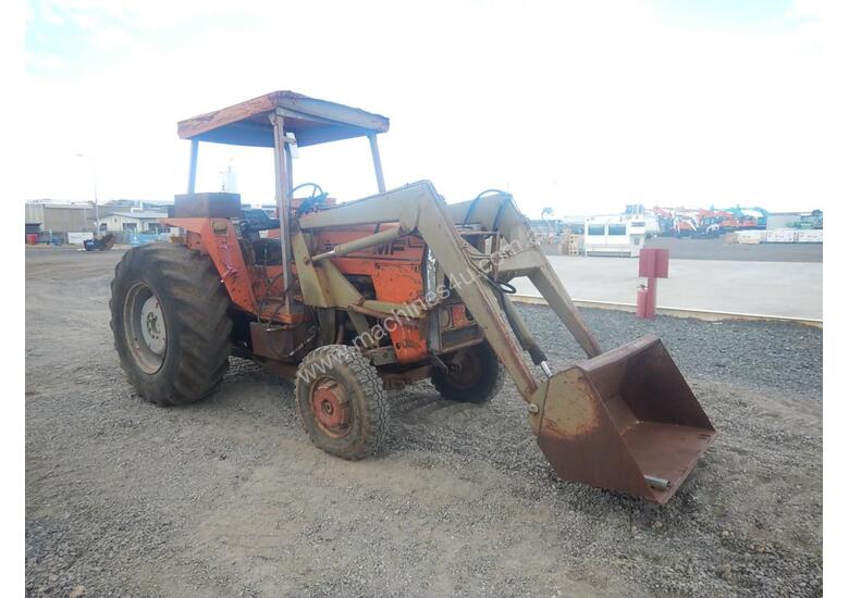 New Massey Ferguson Massey Ferguson 575 Loader Bucket Wirefeeder in ...