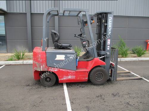 2.5T Battery Electric 4 Wheel Forklift