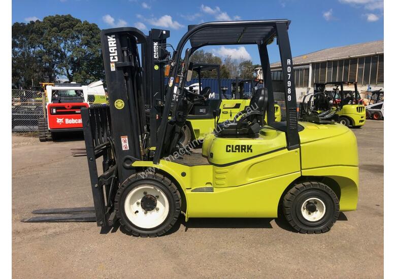 Used Clark Used Clark 3 3t Lpg Container Access Forklift For Sale Counterbalance Forklifts In Hornsby Nsw