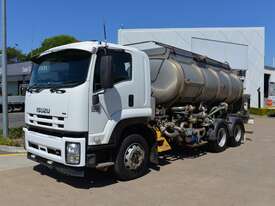 2009 ISUZU FVZ 1400 - Tanker - 6X4 - picture0' - Click to enlarge