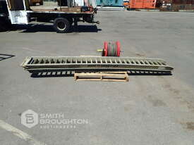 2 X DIGGA EZI-LOADER ALUMINIUM LOADING RAMPS - picture0' - Click to enlarge