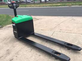 2.0 Ton Li-Ion Pallet Truck - Hire - picture0' - Click to enlarge