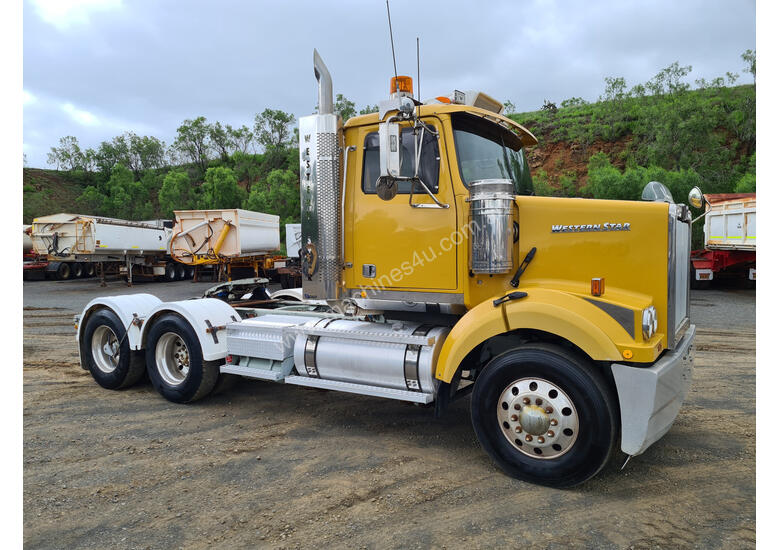 caption Western Star 4800FX Primemover Truck