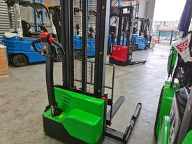 Brand New IMOW 1TON ELECTRIC WALKIE STACKER - picture0' - Click to enlarge