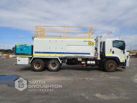 2011 ISUZU FVZ1400 6X4 SERVICE TRUCK - picture1' - Click to enlarge
