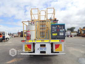 2011 ISUZU FVZ1400 6X4 SERVICE TRUCK - picture2' - Click to enlarge