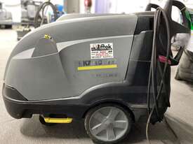 Used Karcher Pressure Washer - picture0' - Click to enlarge