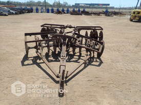 VINTAGE PLOUGH - picture2' - Click to enlarge