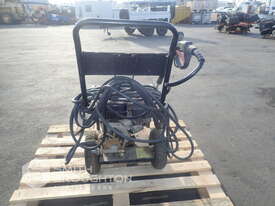 AUSTECH INDUSTRIES SCORPION PETROL PRESSURE WASHER - picture1' - Click to enlarge