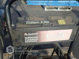 AUSTECH INDUSTRIES SCORPION PETROL PRESSURE WASHER - picture2' - Click to enlarge