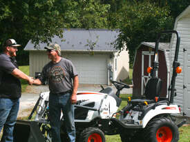 Bobcat CT1025 Compact Tractor - picture2' - Click to enlarge