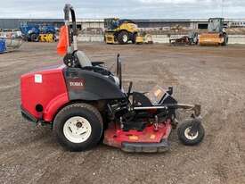 Toro Groundsmaster 7210 - picture0' - Click to enlarge