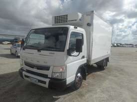 Mitsubishi Fuso Canter - picture1' - Click to enlarge