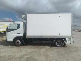 Mitsubishi Fuso Canter - picture2' - Click to enlarge