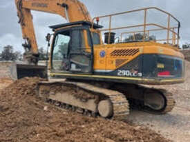 Hyundai Robex 290 LC-9 Excavator w Buckets - picture0' - Click to enlarge