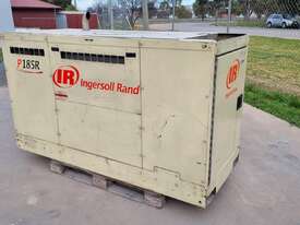 Diesel Compressor  / Low Hours - picture2' - Click to enlarge