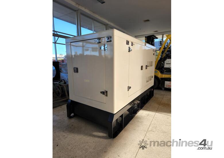40 KVA Perkins Stamford Silenced Diesel Generator Set , Rental Spec 2976 Hours VGC 