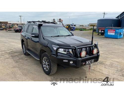 Buy Used Toyota Toyota Landcruiser Prado GDJ150R SUV in , - Listed on ...