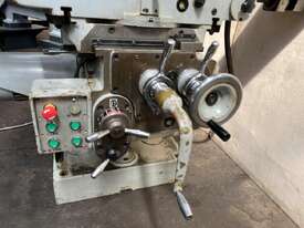 JAFO Jarocin FWD32U universal milling machine - picture2' - Click to enlarge