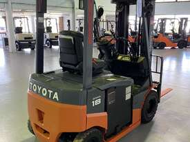 2014 TOYOTA 8FBN18 ELECTRIC  4 WHEEL COUNTER BALANCED FORKLIFT CONTAINER ENTRY  - picture2' - Click to enlarge