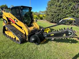 Digga Highflow 1200mm Trencher - picture0' - Click to enlarge