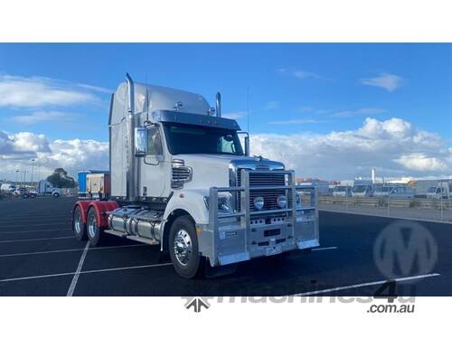 Freightliner Coronado