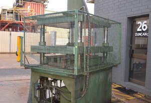 Hydraulic Platten Press 100 Tonne Capacity Foot control Machine Guarding 20HP 15kW