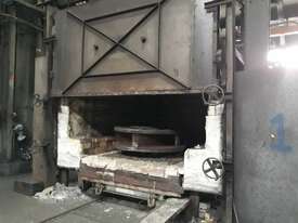 Wellman gas fired heat treatment oven - picture0' - Click to enlarge