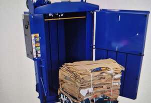 MACFAB 240v 60kg BALER/COMPACTOR UK Very Compact. MIL-TEK BP 306 37LITRE COMPACTOR