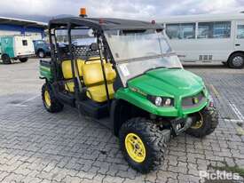 2011 John Deere Gator XUV550 - picture0' - Click to enlarge