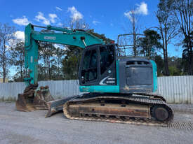 Kobelco SK235SR-2 Tracked-Excav Excavator - picture1' - Click to enlarge