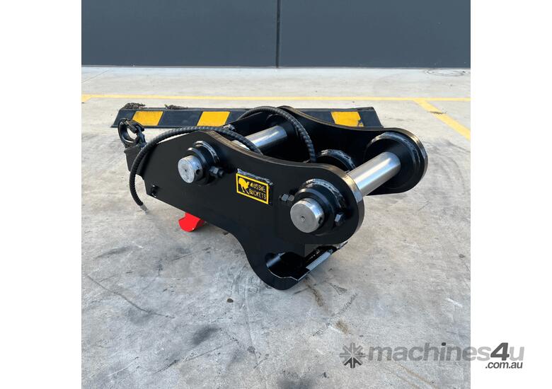 caption (BRAND NEW) Hydraulic Quick Hitch 1T - 1.9T + FREE SERVICING KIT (RRP $825)