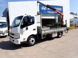 HINO DUTRO - picture0' - Click to enlarge