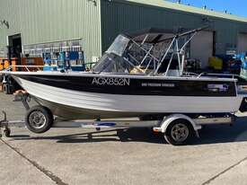 Quintrex 560 Freedom Cruiser - picture1' - Click to enlarge