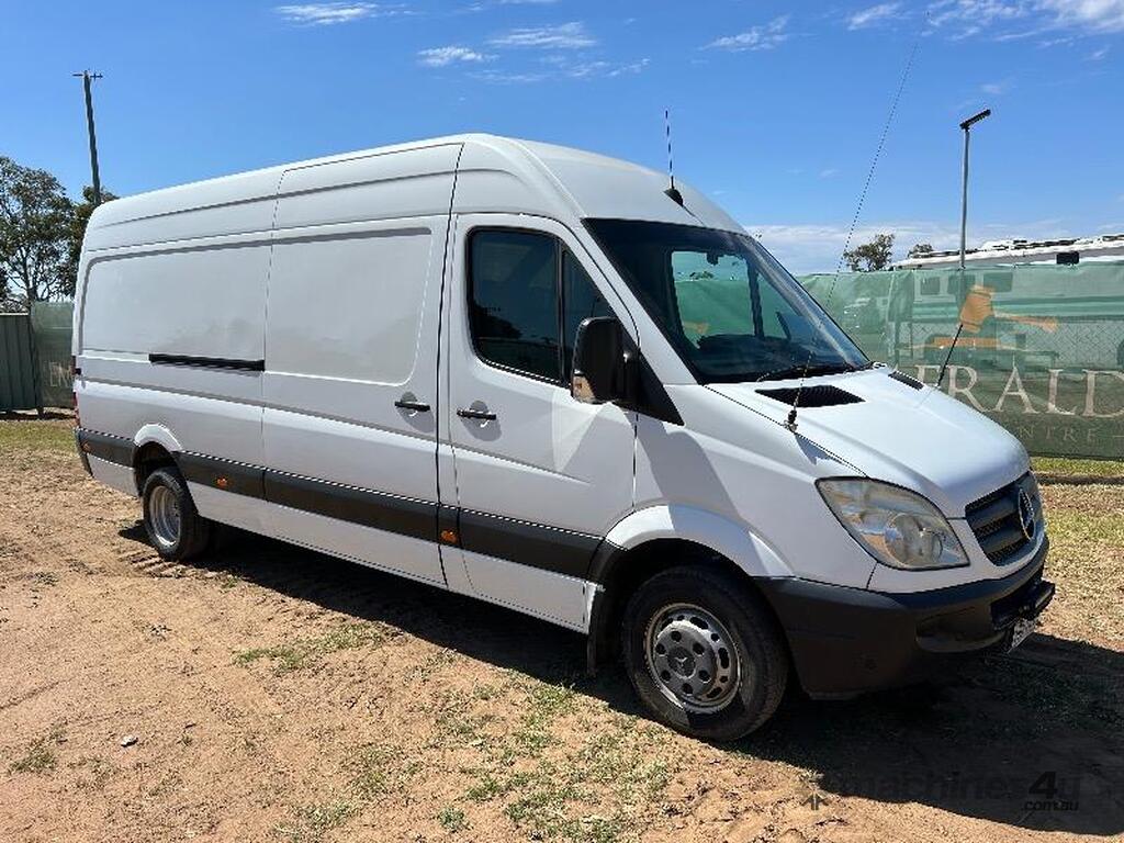 2009 sprinter store van for sale