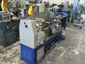 TA SHING Crown SP1640 Centre Lathe - picture0' - Click to enlarge