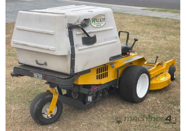 Used walker Walker MS14 GHS Catcher Mower Front Deck Mower in