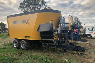 AUSMIX FT-XL30 HDVERTICAL FEED MIXER + 1.0 ELEVATOR (30.0M3)
